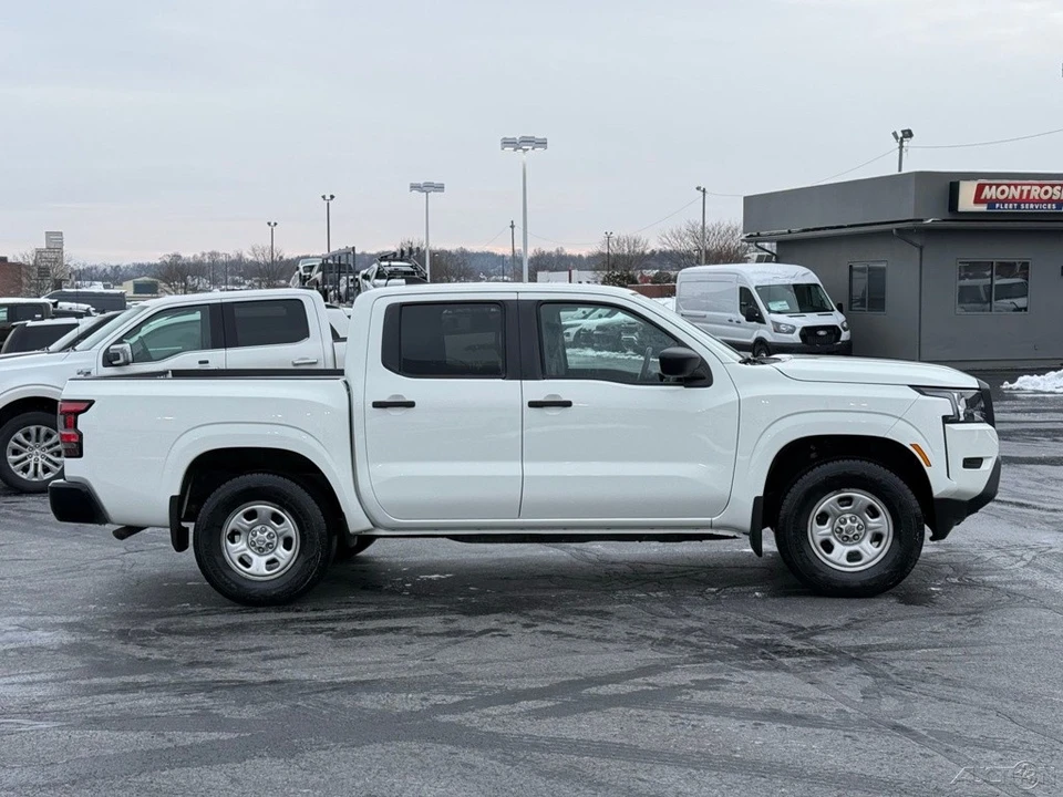 2022 Nissan Frontier 3rd Gen - Image 2 of 12