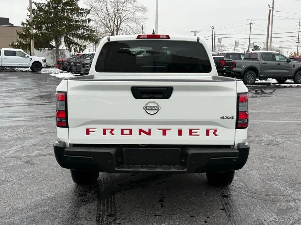 2022 Nissan Frontier 3rd Gen - Image 4 of 12