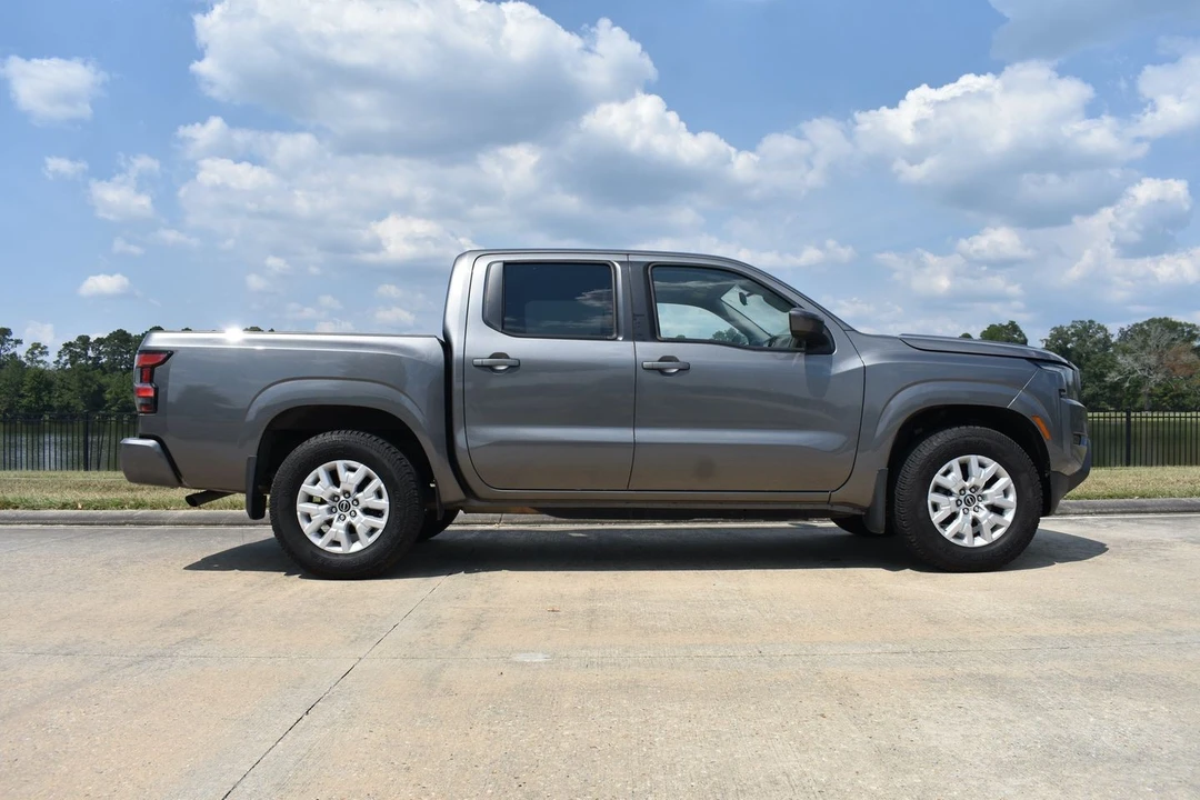 2022 Nissan Frontier 3rd Gen - Image 3 of 21