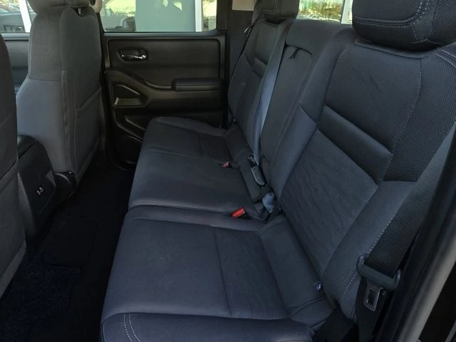 2022 Nissan Frontier 3rd Gen - Image 11 of 12