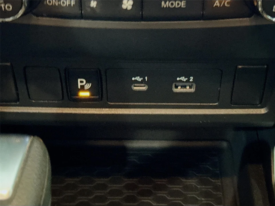 2022 Nissan Frontier 3rd Gen - Image 14 of 21
