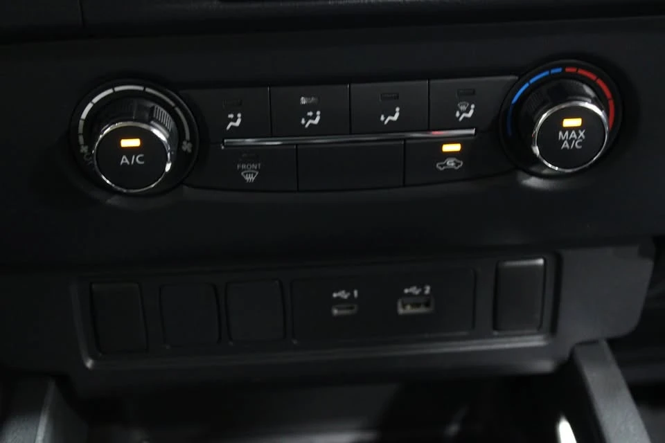 2022 Nissan Frontier 3rd Gen - Image 16 of 20