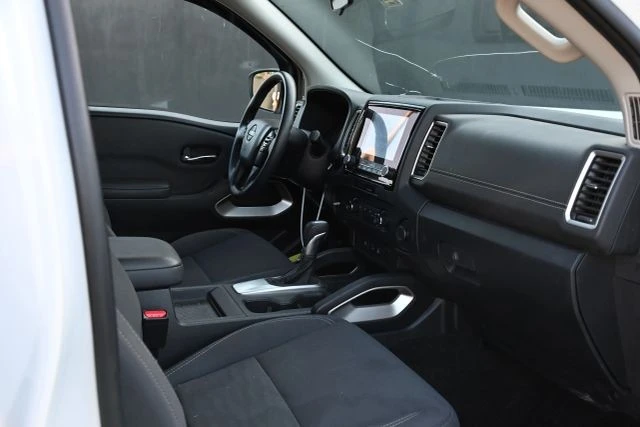 2022 Nissan Frontier 3rd Gen - Image 17 of 21
