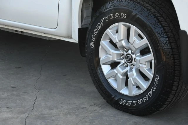 2022 Nissan Frontier 3rd Gen - Image 9 of 21