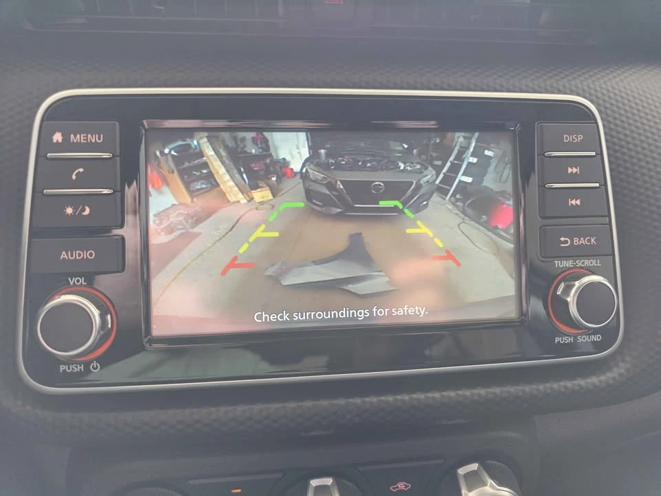2022 Nissan Kicks - Image 13 of 19