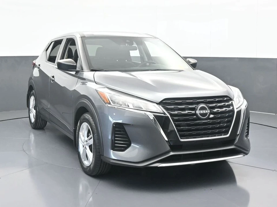 2022 Nissan Kicks - Image 9 of 12