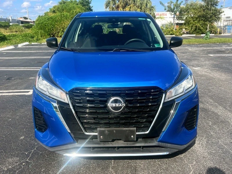 2022 Nissan Kicks - Image 2 of 21