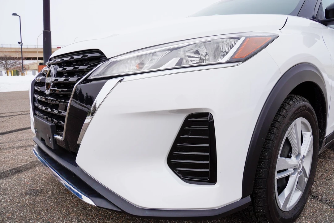 2022 Nissan Kicks - Image 18 of 21