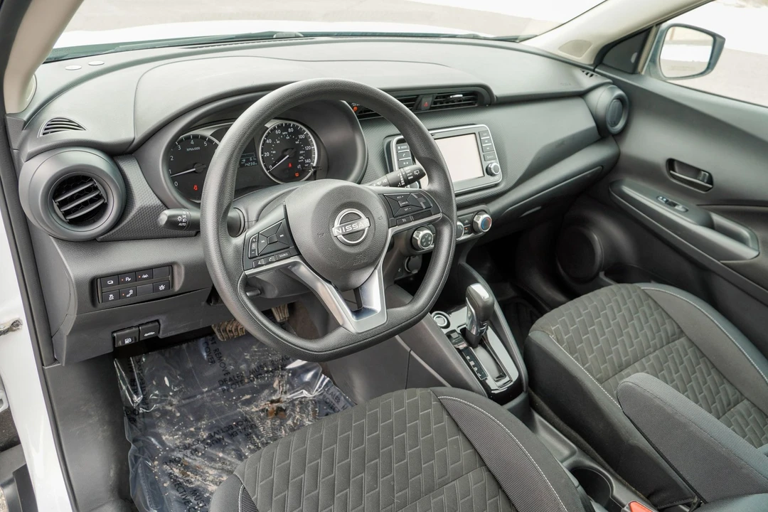 2022 Nissan Kicks - Image 11 of 21