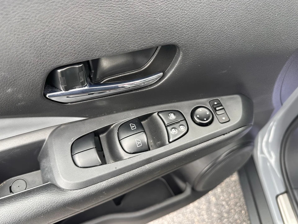 2022 Nissan Kicks - Image 18 of 27