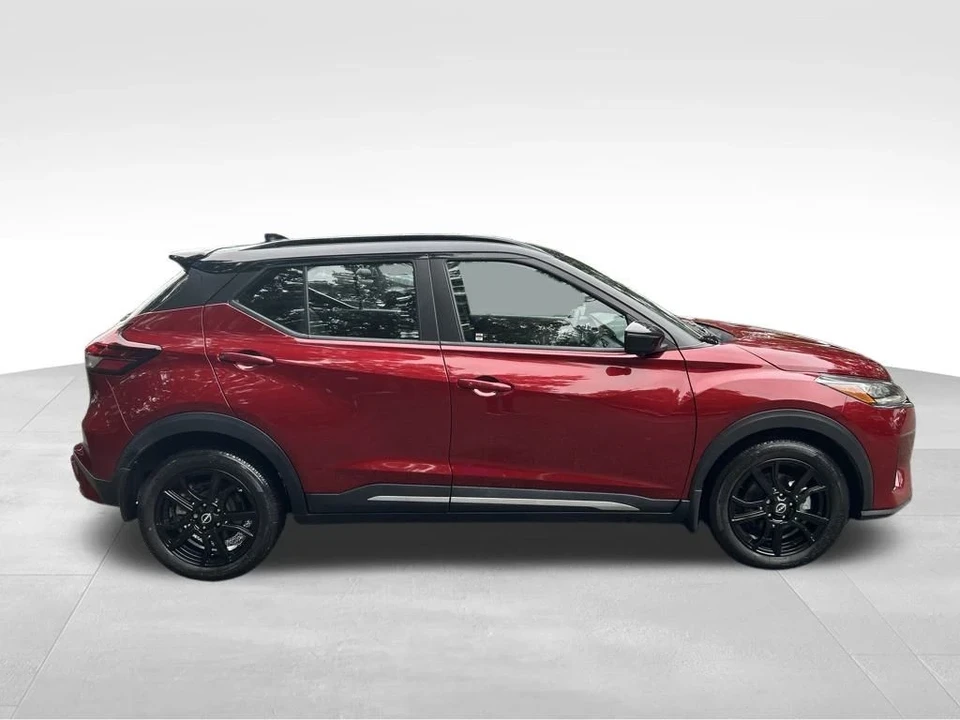 2022 Nissan Kicks - Image 7 of 12