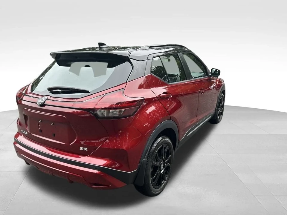 2022 Nissan Kicks - Image 5 of 12