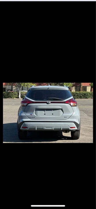 2022 Nissan Kicks - Image 2 of 6