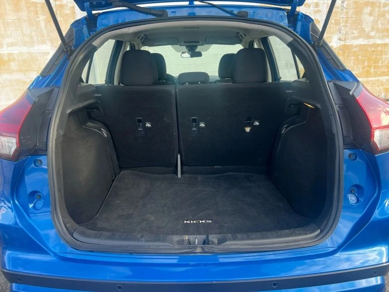 2022 Nissan Kicks - Image 10 of 12