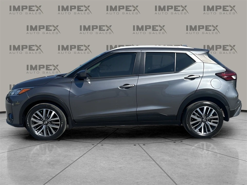 2022 Nissan Kicks - Image 2 of 12