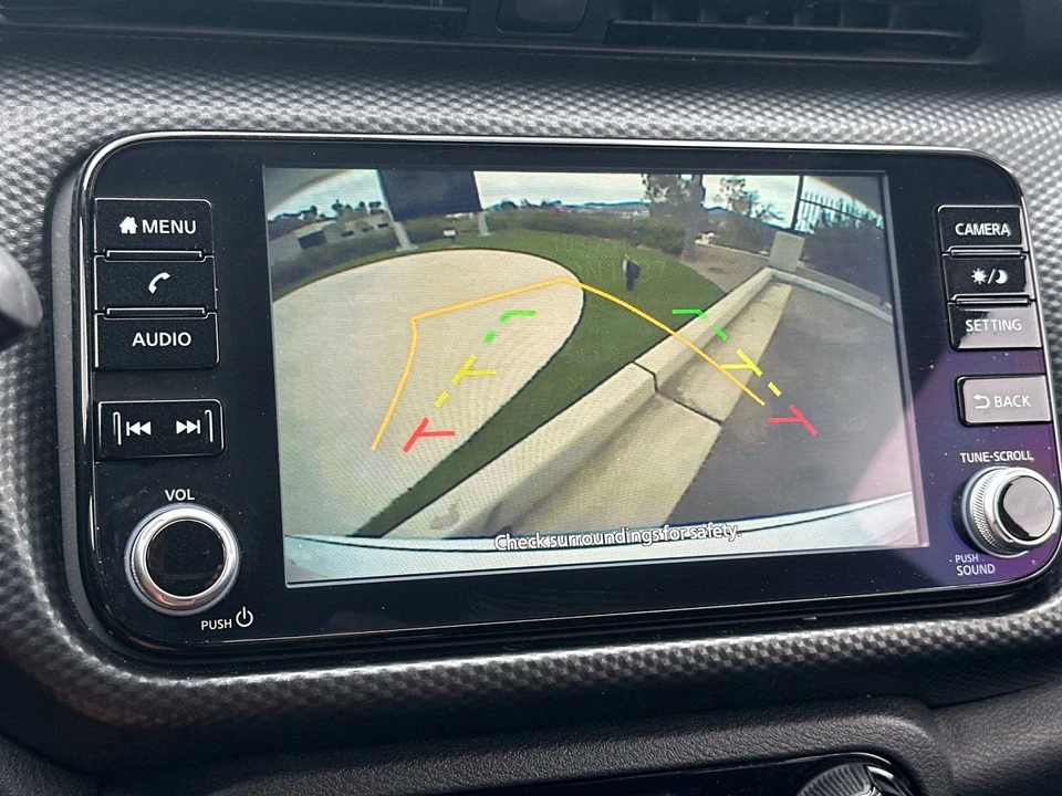 2022 Nissan Kicks - Image 19 of 31