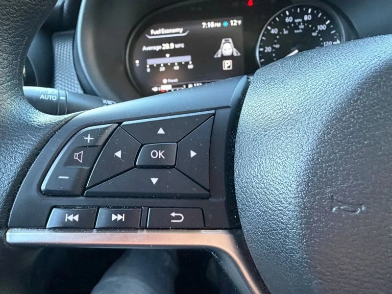 2022 Nissan Kicks - Image 11 of 12