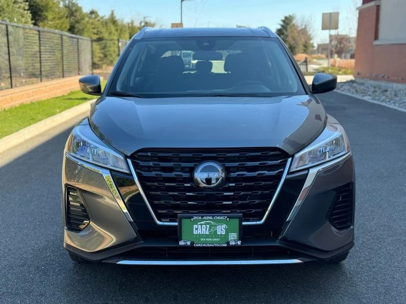 2022 Nissan Kicks - Image 2 of 12