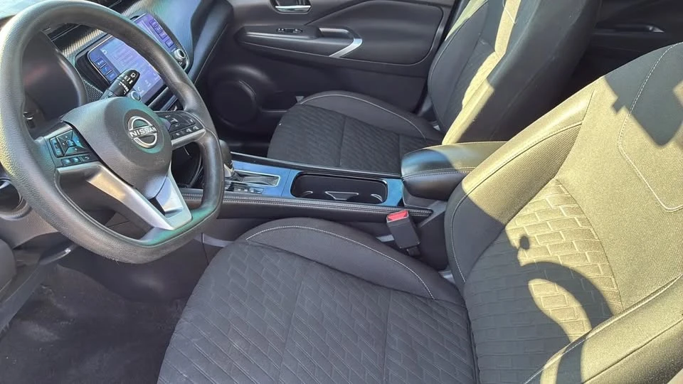 2022 Nissan Kicks - Image 10 of 20