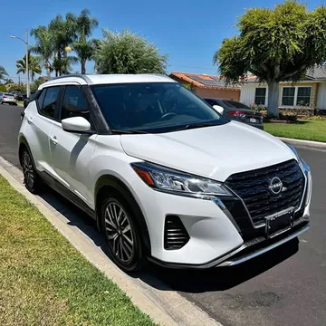2022 Nissan Kicks SV Sport Utility 4D
