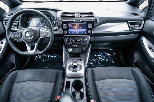 2022 Nissan Leaf - Image 10 of 12