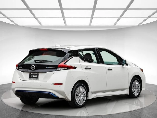 2022 Nissan Leaf - Image 4 of 12