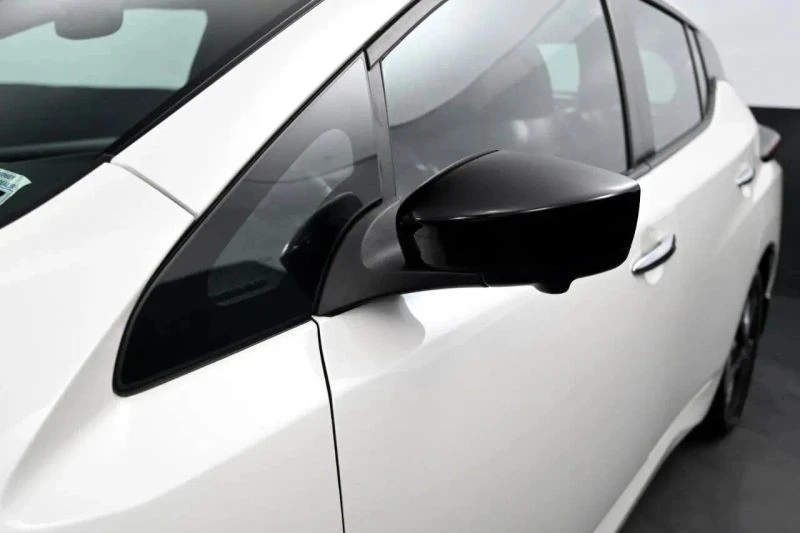 2022 Nissan Leaf - Image 11 of 12