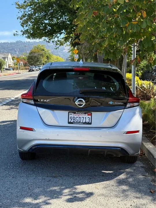 2022 Nissan Leaf - Image 5 of 10