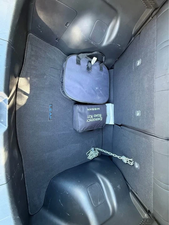 2022 Nissan Leaf - Image 8 of 10