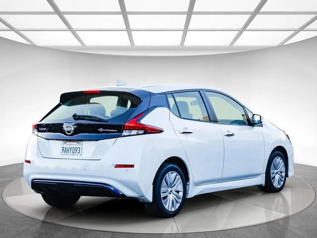 2022 Nissan Leaf - Image 3 of 12