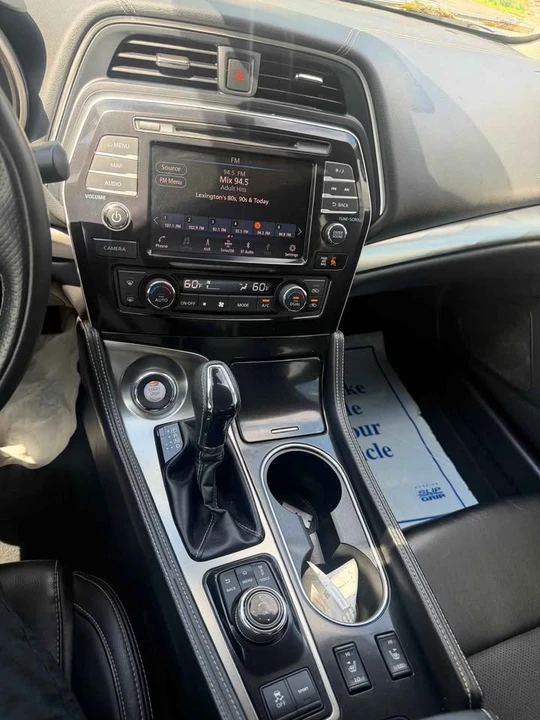 2022 Nissan Maxima 8th Gen - Image 14 of 16