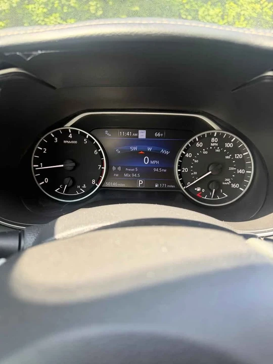 2022 Nissan Maxima 8th Gen - Image 13 of 16