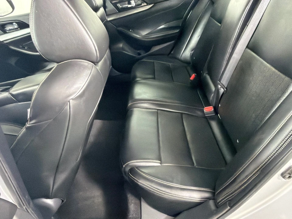 2022 Nissan Maxima 8th Gen - Image 17 of 21