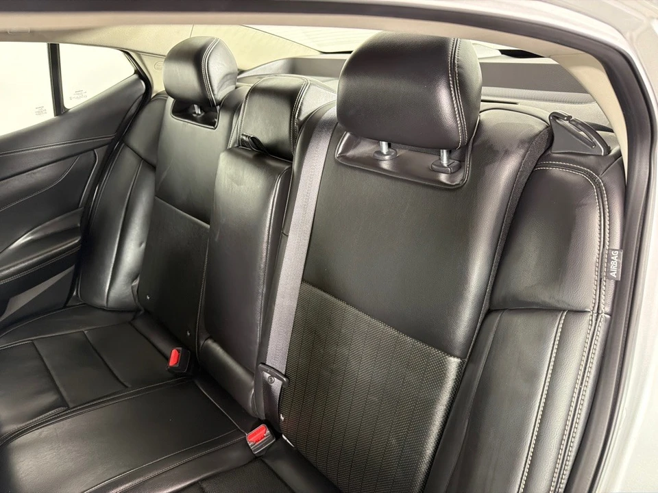 2022 Nissan Maxima 8th Gen - Image 18 of 21