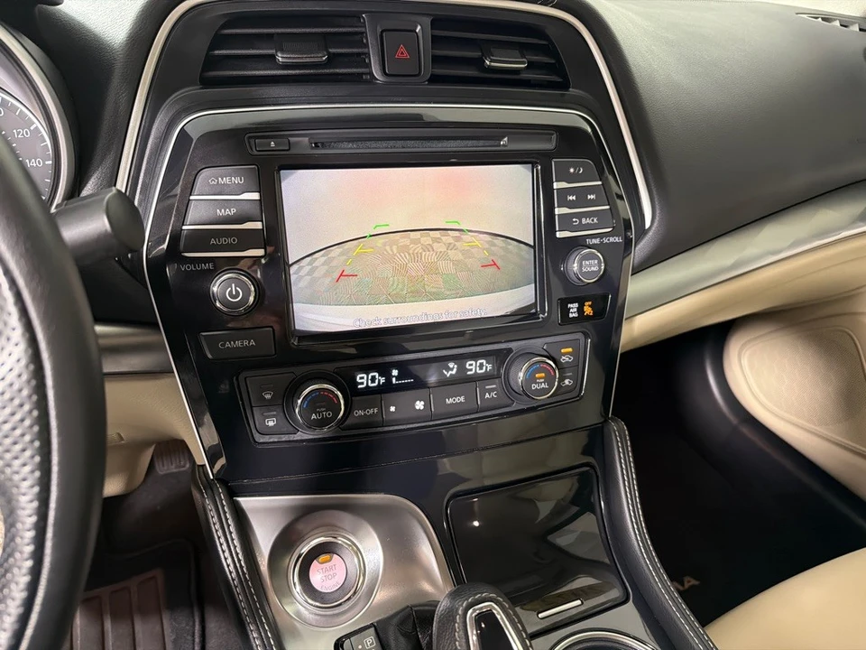 2022 Nissan Maxima 8th Gen - Image 17 of 21
