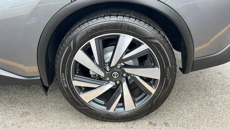 2022 Nissan Murano 3rd Gen - Image 11 of 12