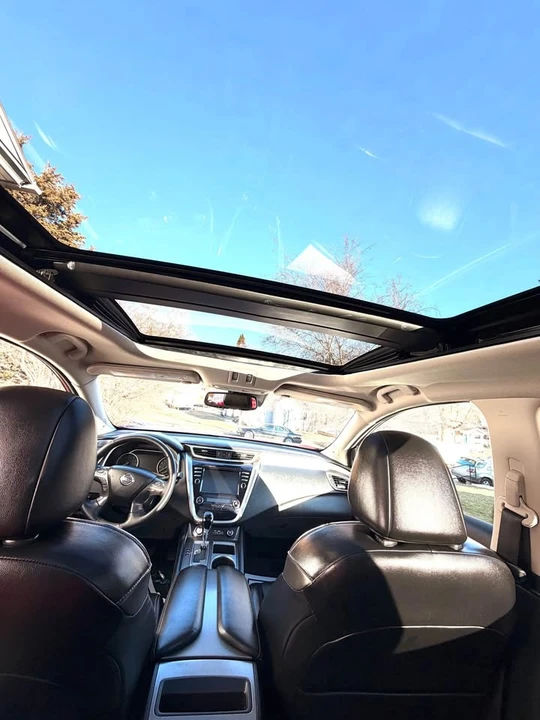 2022 Nissan Murano 3rd Gen - Image 2 of 10