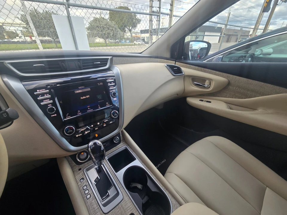 2022 Nissan Murano 3rd Gen - Image 18 of 21