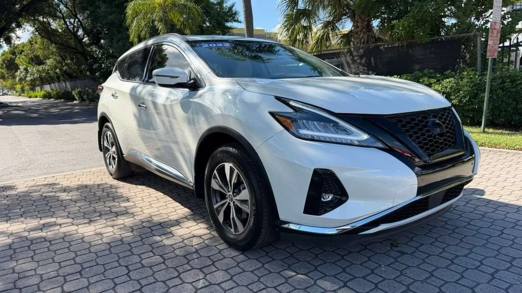 2022 Nissan Murano 3rd Gen - Image 2 of 21