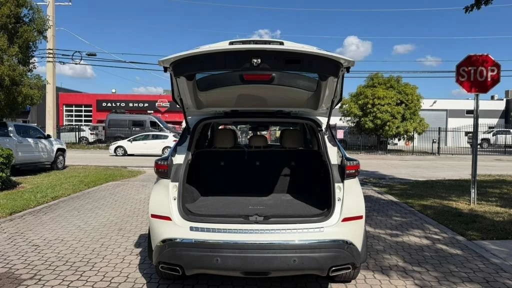 2022 Nissan Murano 3rd Gen - Image 8 of 21