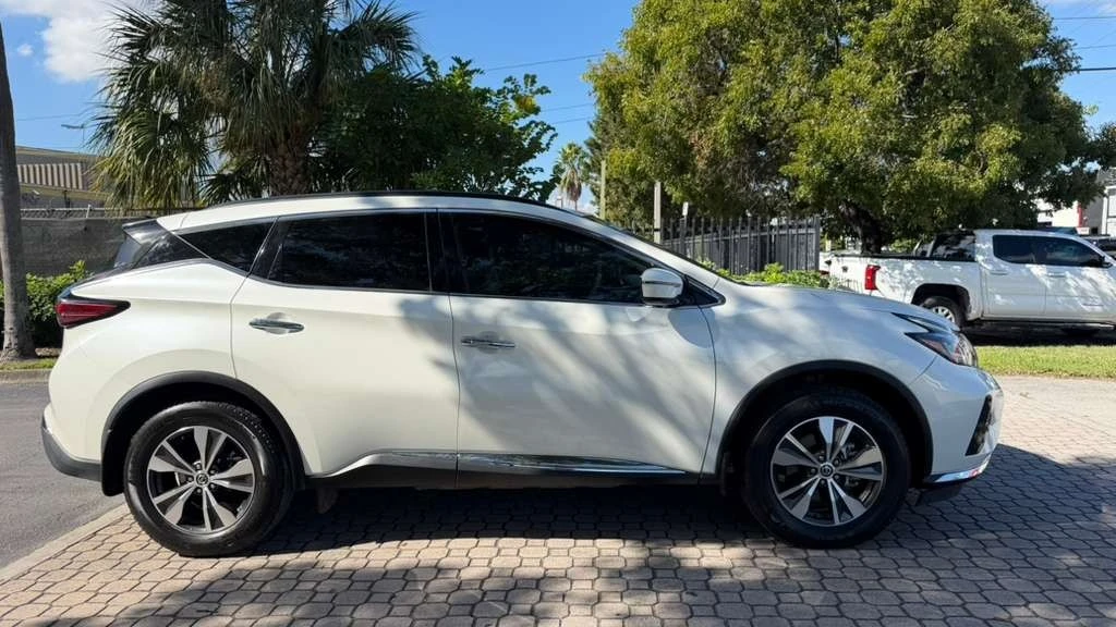 2022 Nissan Murano 3rd Gen - Image 5 of 21
