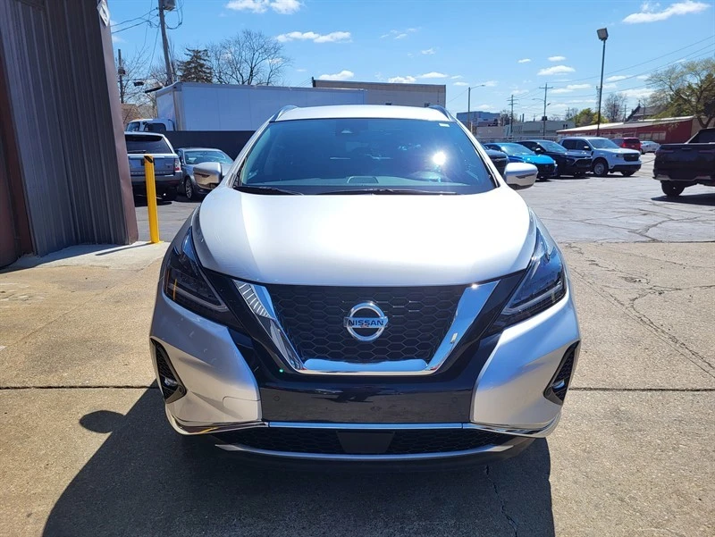2022 Nissan Murano 3rd Gen - Image 2 of 19