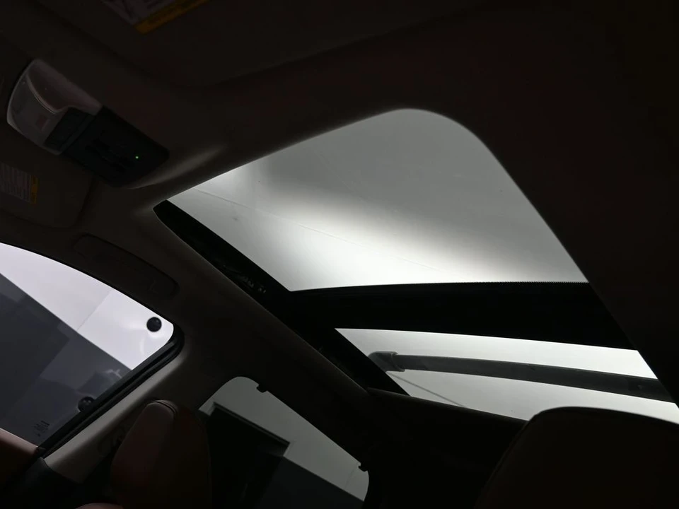 2022 Nissan Pathfinder 5th Gen - Image 18 of 21