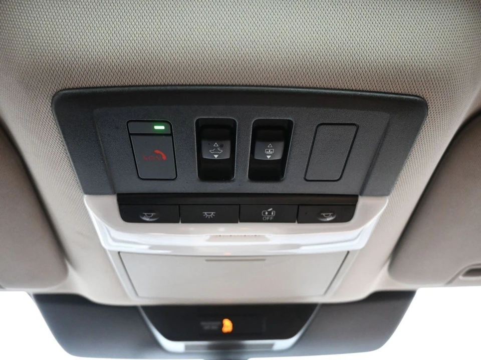 2022 Nissan Pathfinder 5th Gen - Image 17 of 21