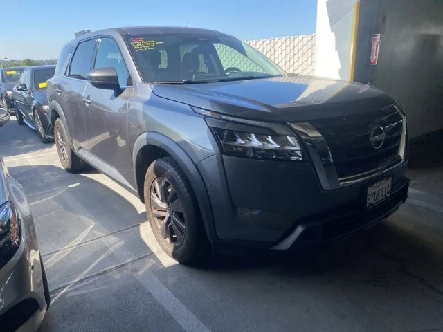 2022 Nissan Pathfinder 5th Gen - Image 2 of 16
