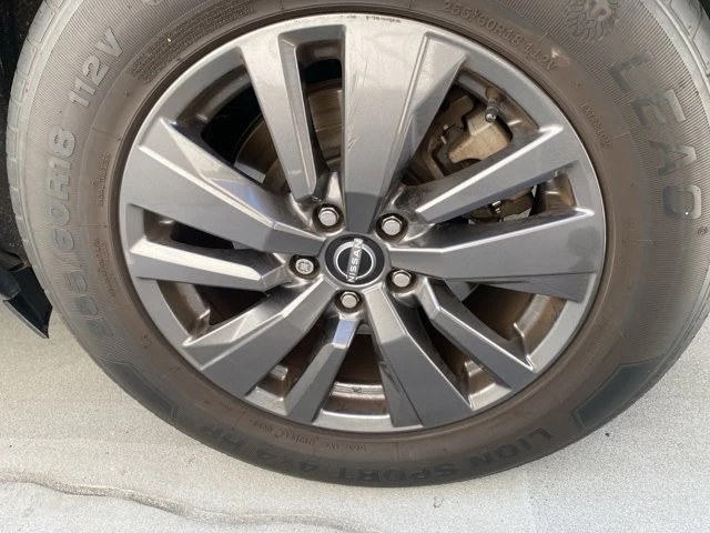 2022 Nissan Pathfinder 5th Gen - Image 5 of 16