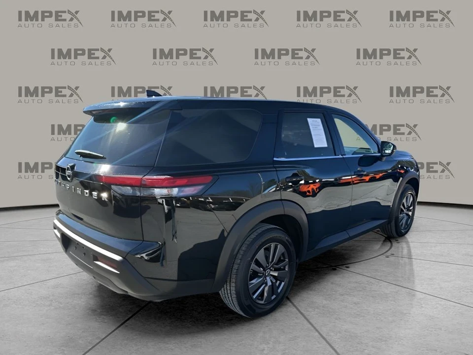 2022 Nissan Pathfinder 5th Gen - Image 5 of 12