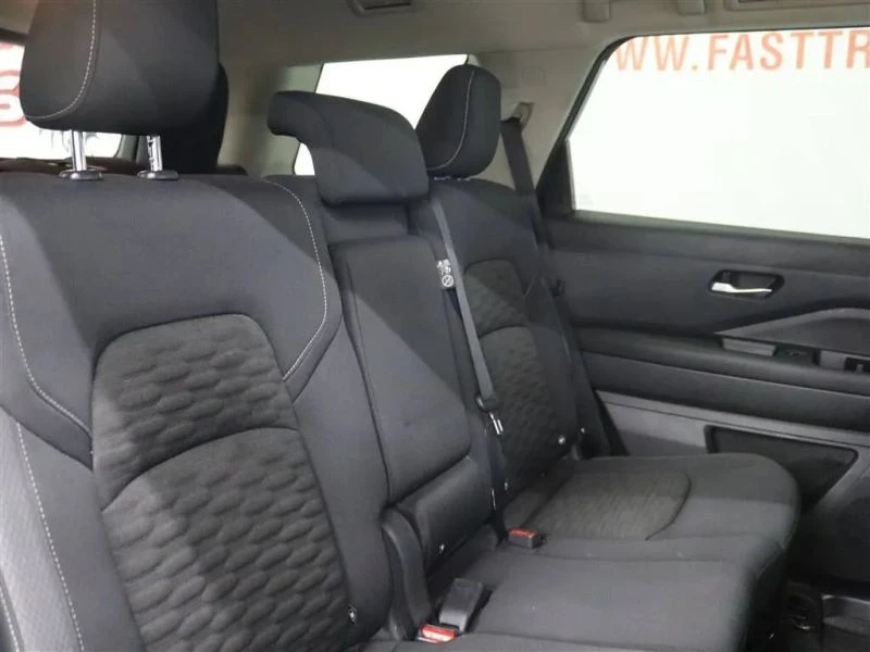 2022 Nissan Pathfinder 5th Gen - Image 4 of 12