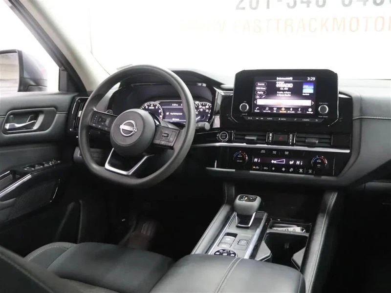 2022 Nissan Pathfinder 5th Gen - Image 6 of 12