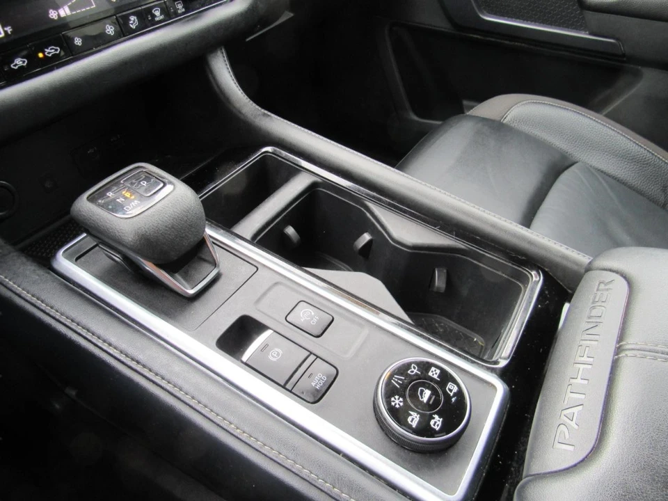 2022 Nissan Pathfinder 5th Gen - Image 7 of 12
